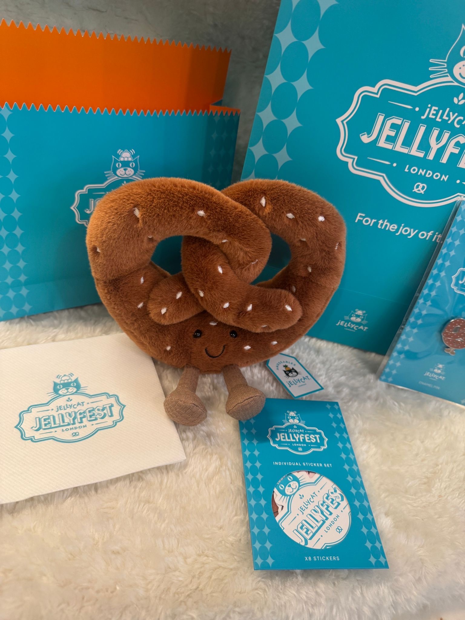 Jellycat Heinrich Pretzel – KaDeWe Berlin Jellyfest Exclusive