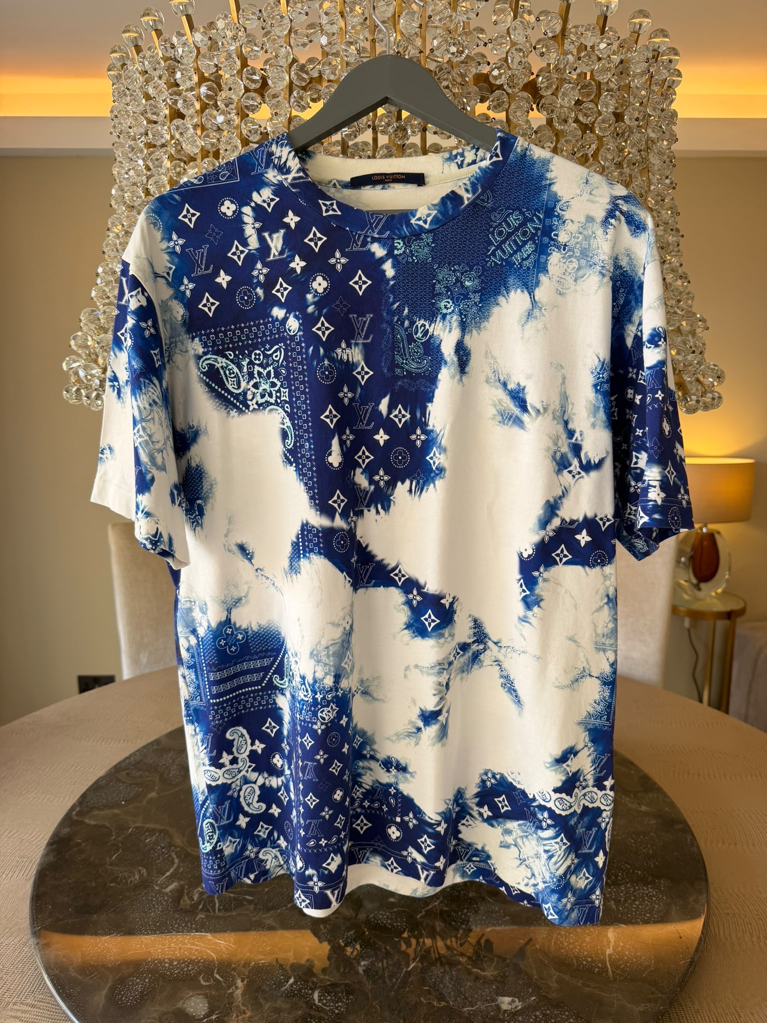 Louis Vuitton Monogram Bandana Print T-Shirt – Blue & White – Size XL