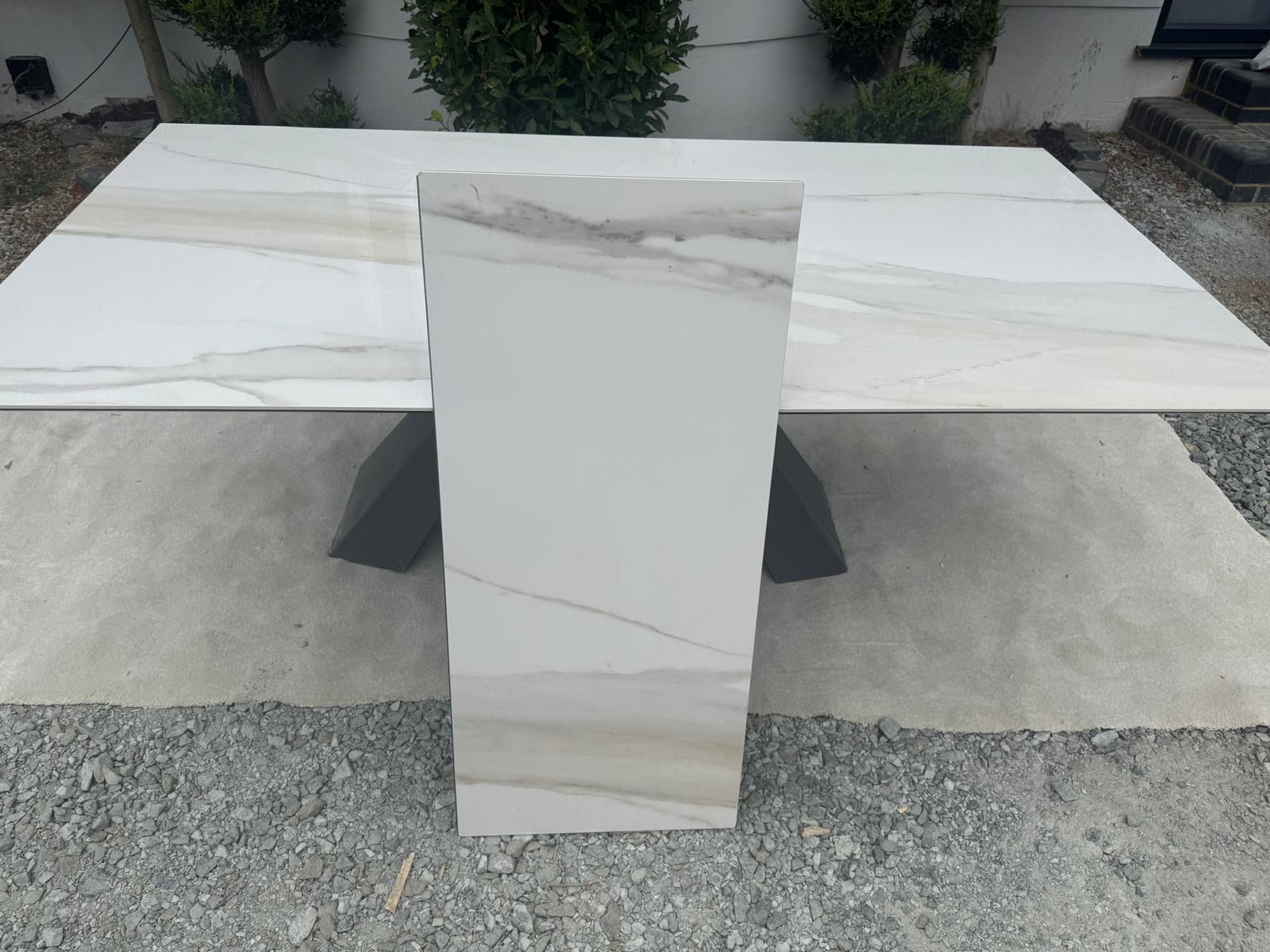 Cattelan Italia Cattelan Italia Keramik Golden Calacatta Extendable Dining Table — photograph 4