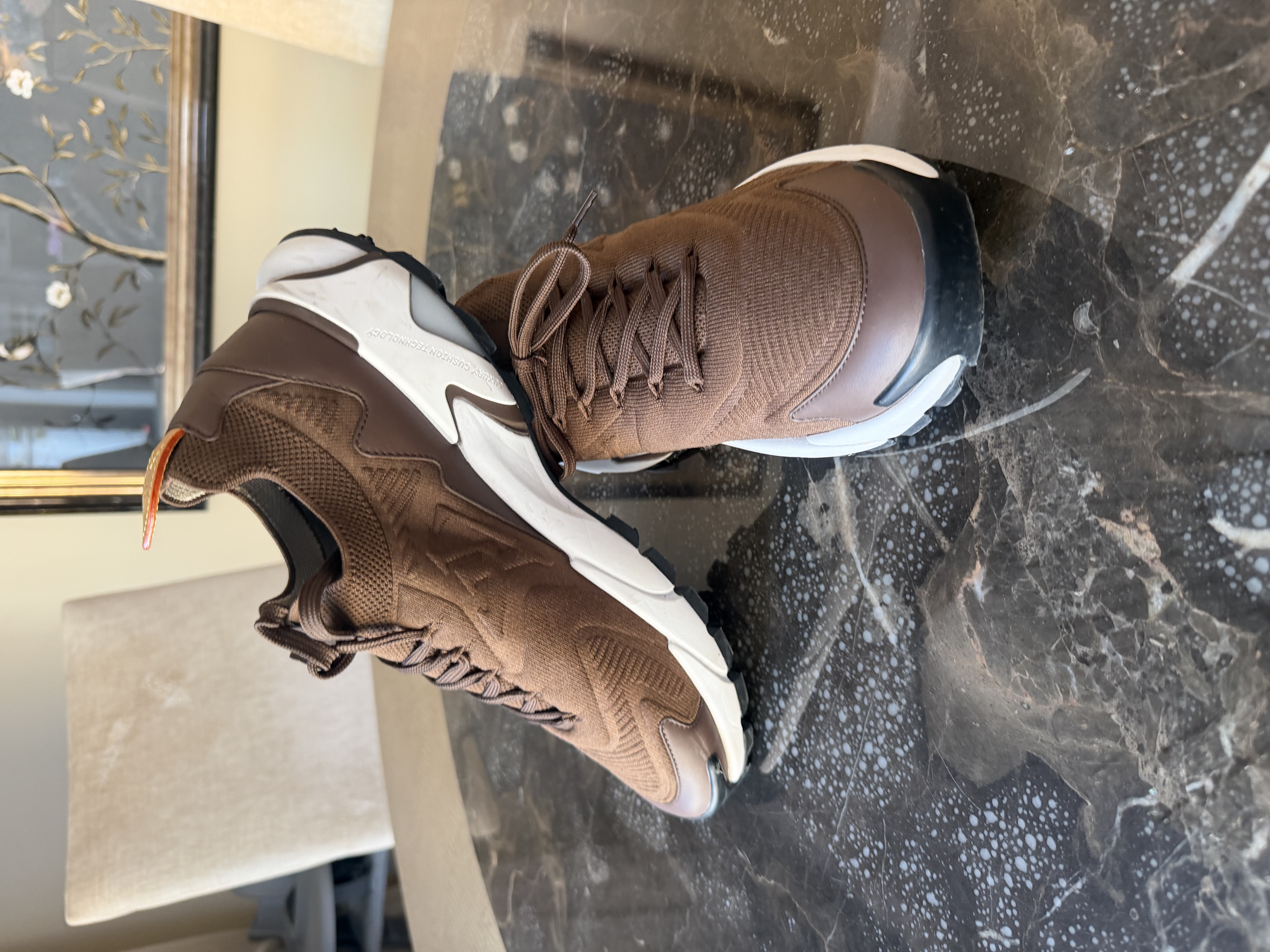 Louis Vuitton Louis Vuitton Brown Knit Trainers with Original Box — photograph 2