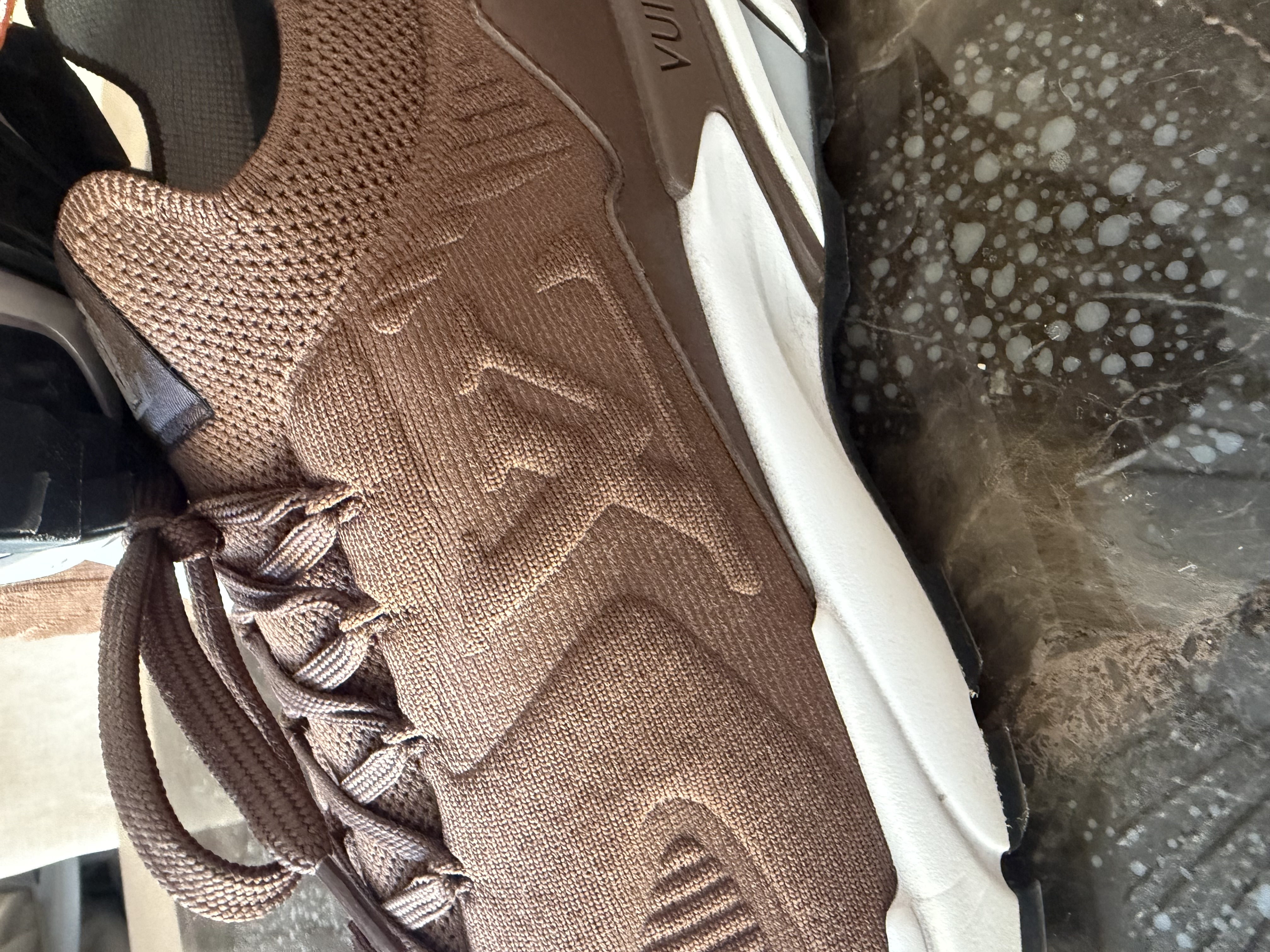 Louis Vuitton Louis Vuitton Brown Knit Trainers with Original Box — photograph 3