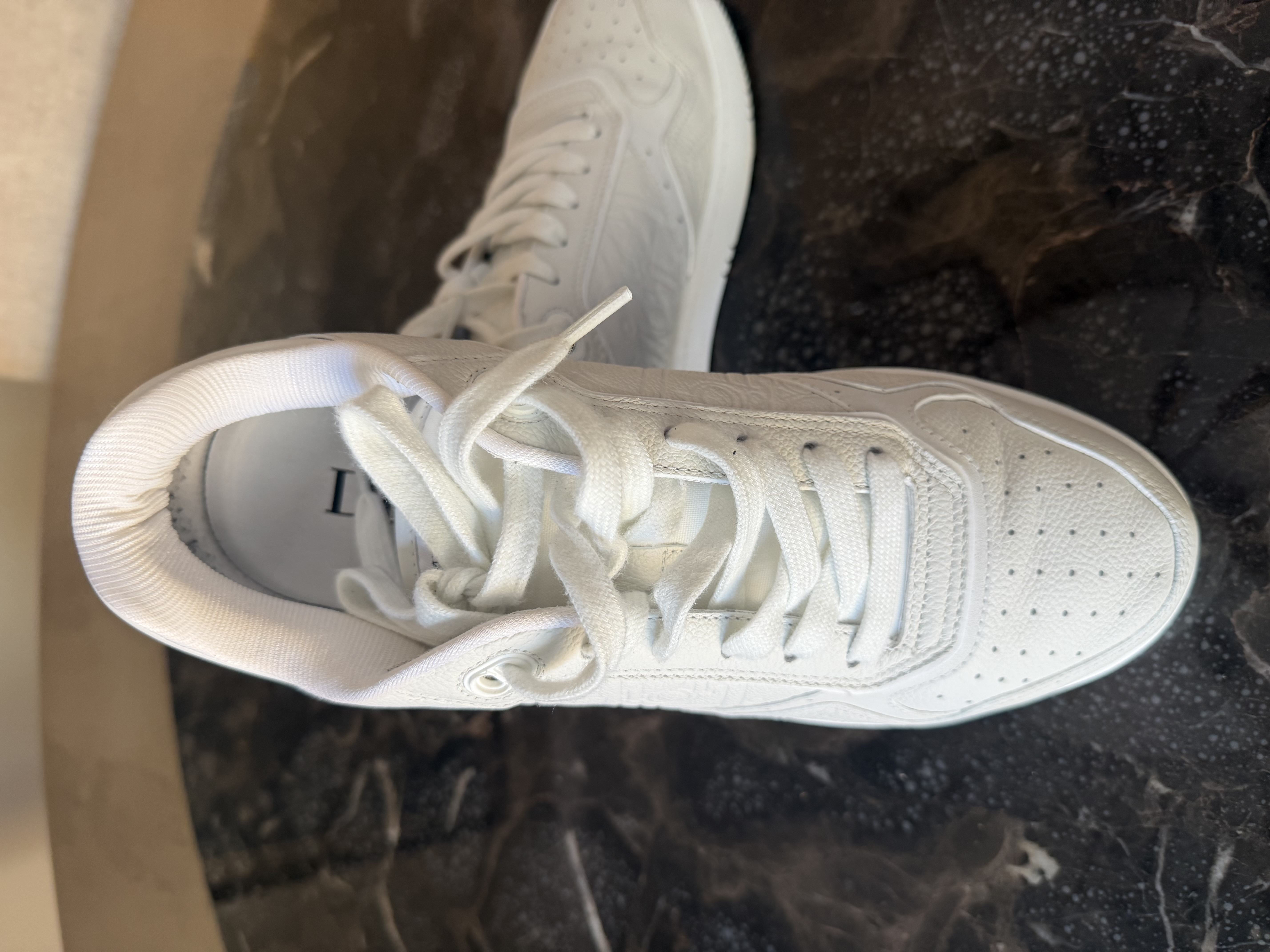 Dior Dior B27 White Leather Low-Top Trainers with Box — photograph 5