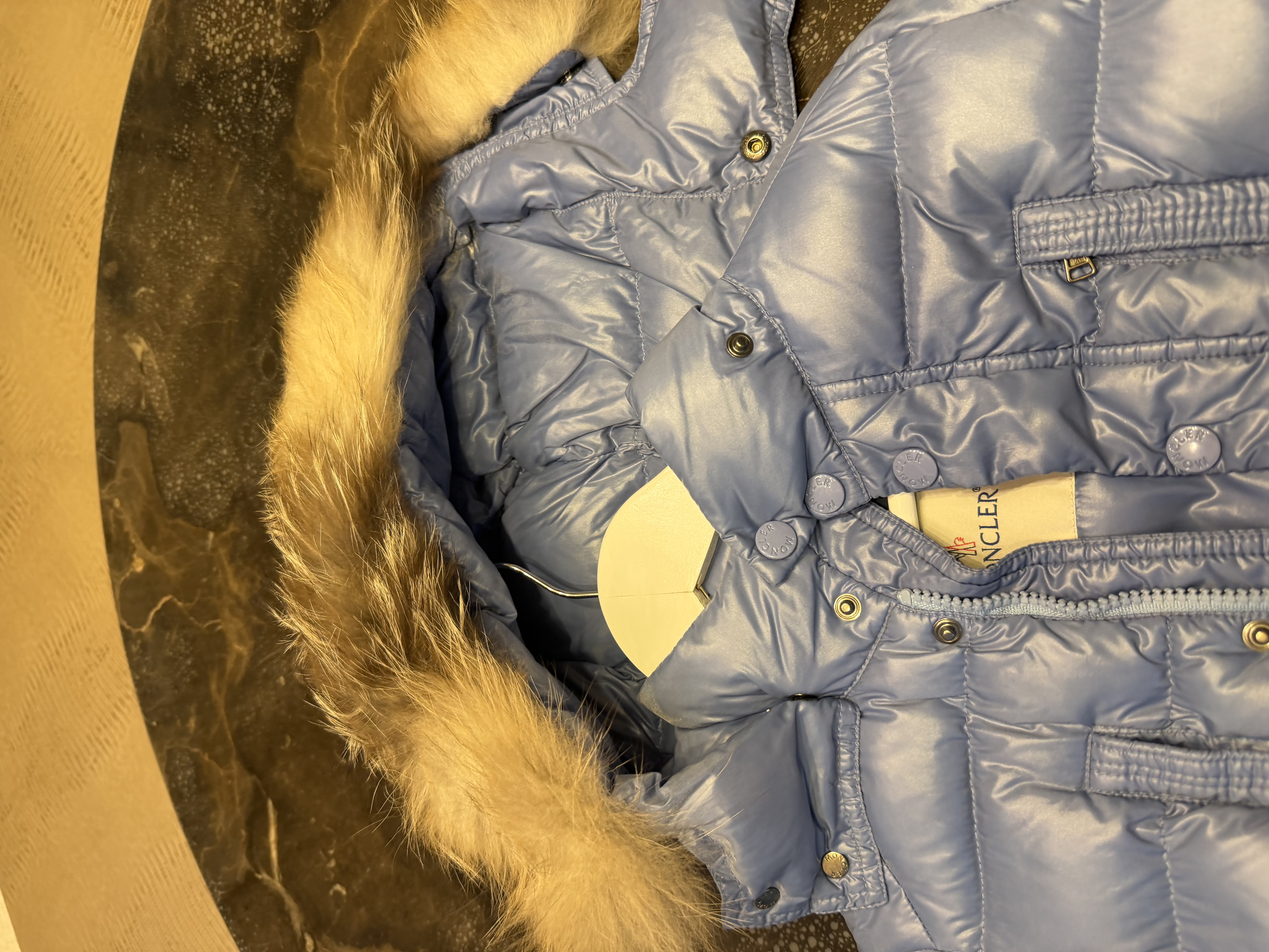 Moncler Moncler Enfant Blue Fur-Trimmed Puffer Coat – Age 4 — photograph 2