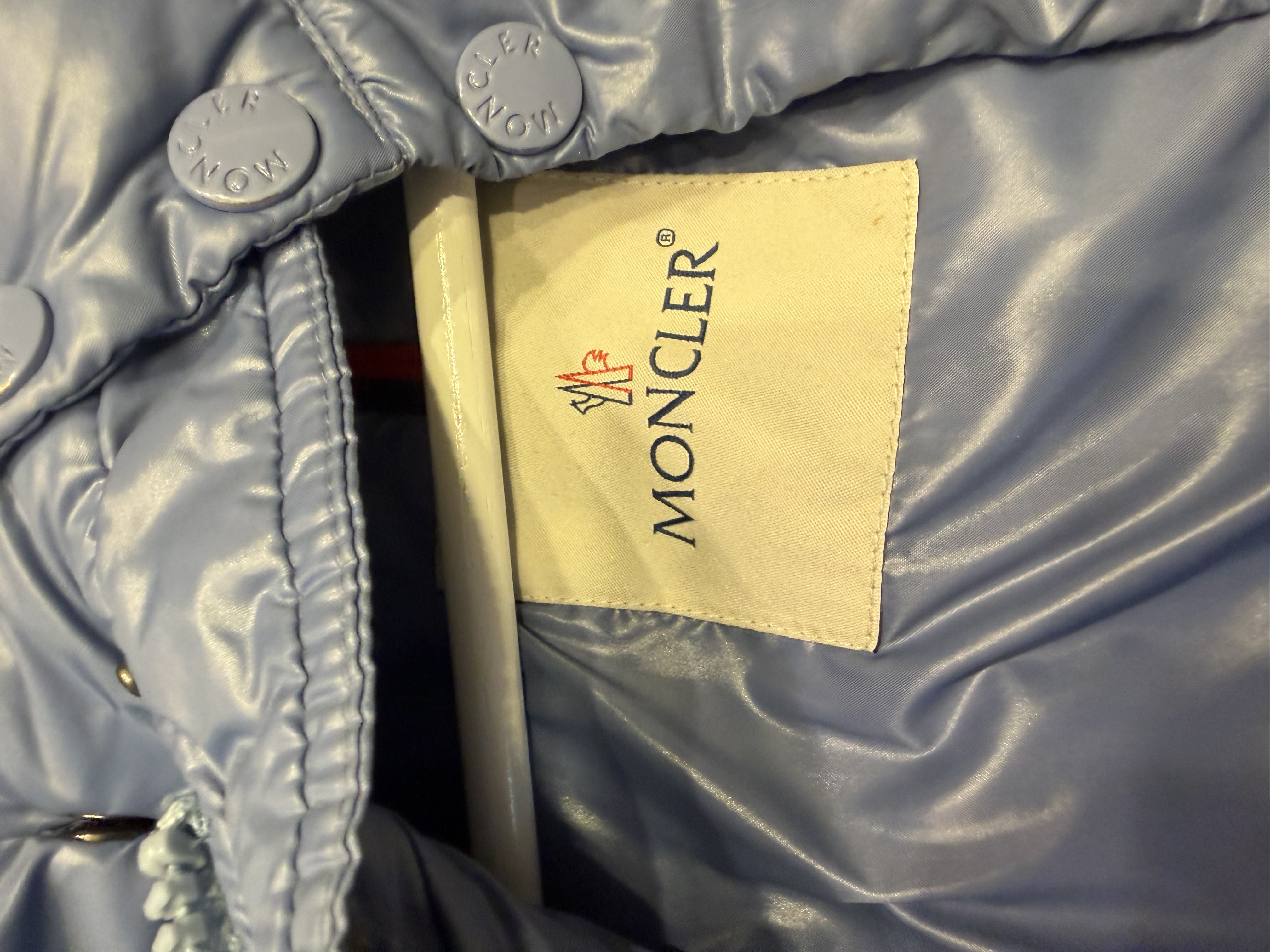 Moncler Moncler Enfant Blue Fur-Trimmed Puffer Coat – Age 4 — photograph 3