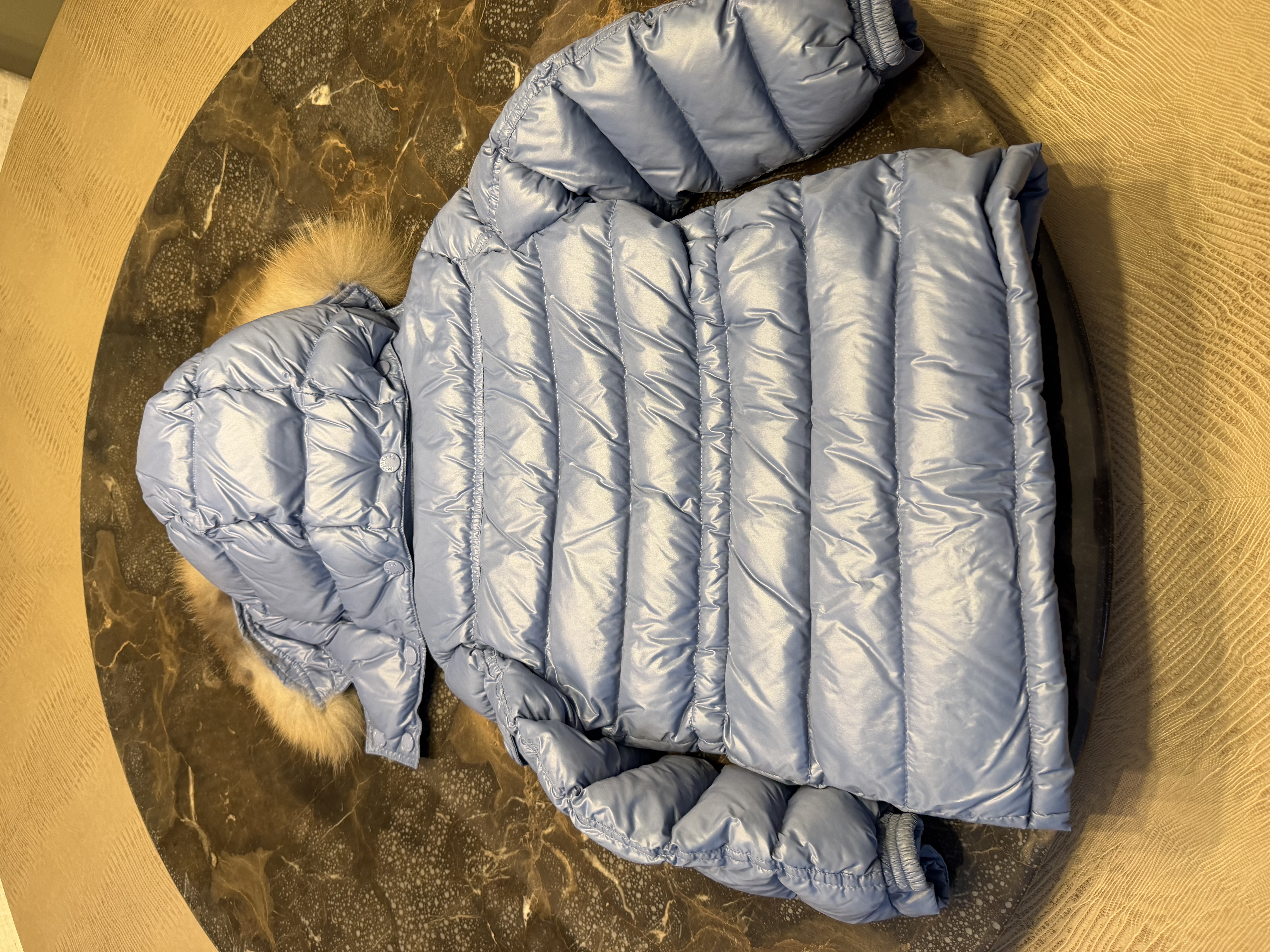Moncler Moncler Enfant Blue Fur-Trimmed Puffer Coat – Age 4 — photograph 9