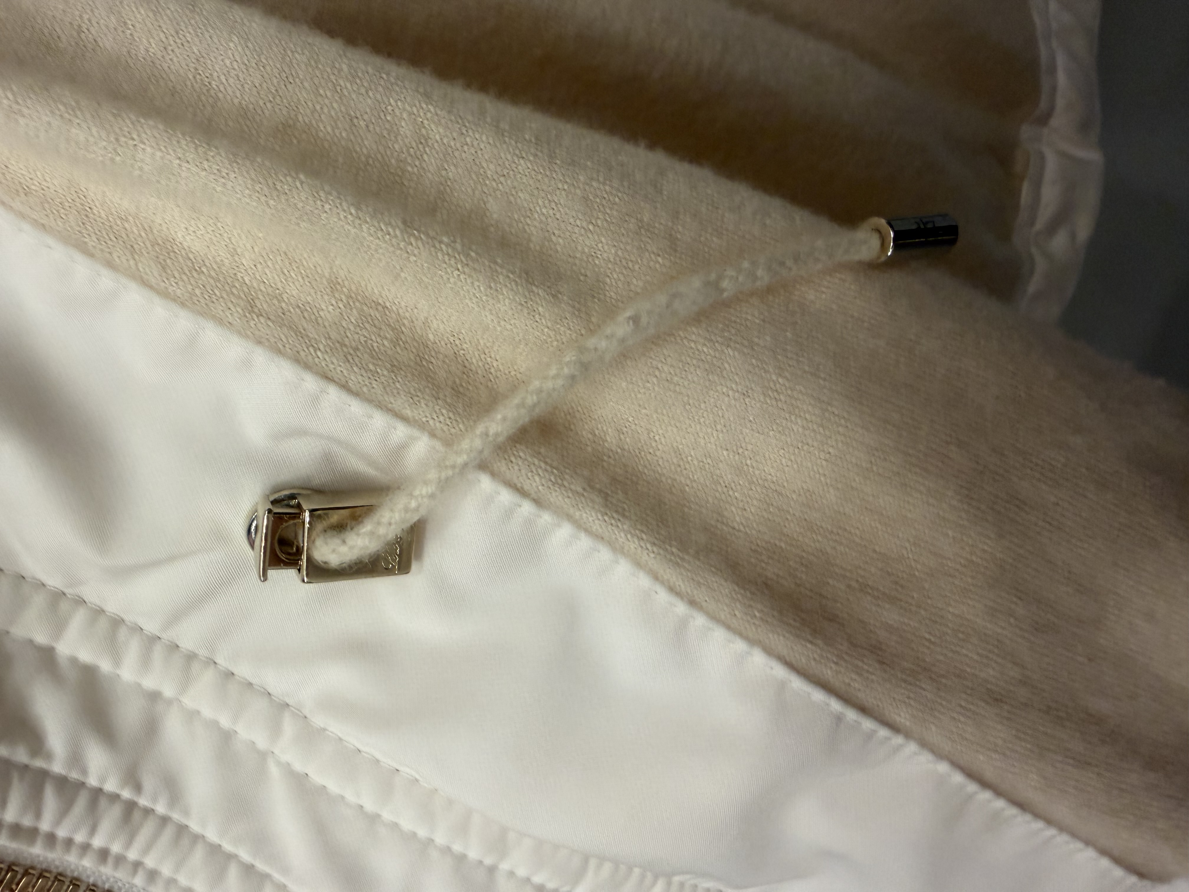 Loro Piana Loro Piana Storm System Cream Four Pocket Jacket Size 34 — photograph 8